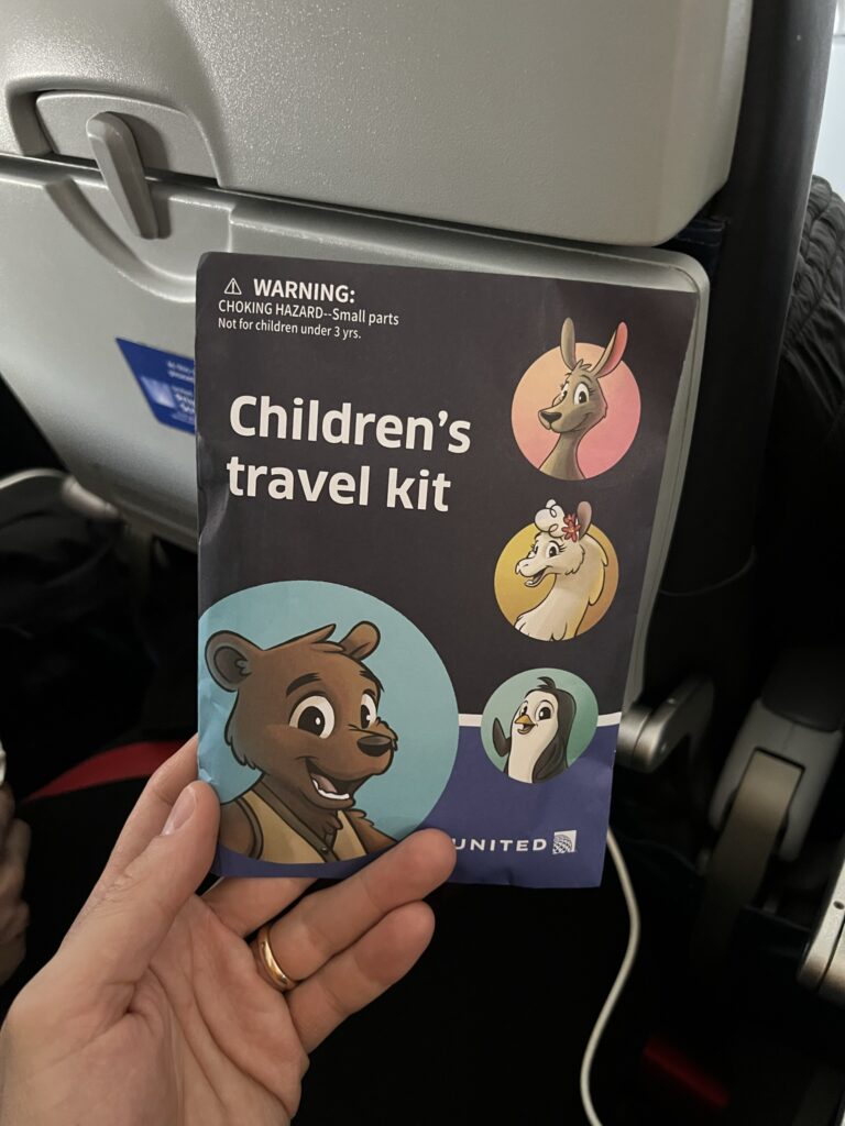 Giochi e passatempi da viaggio per bambini in aereo